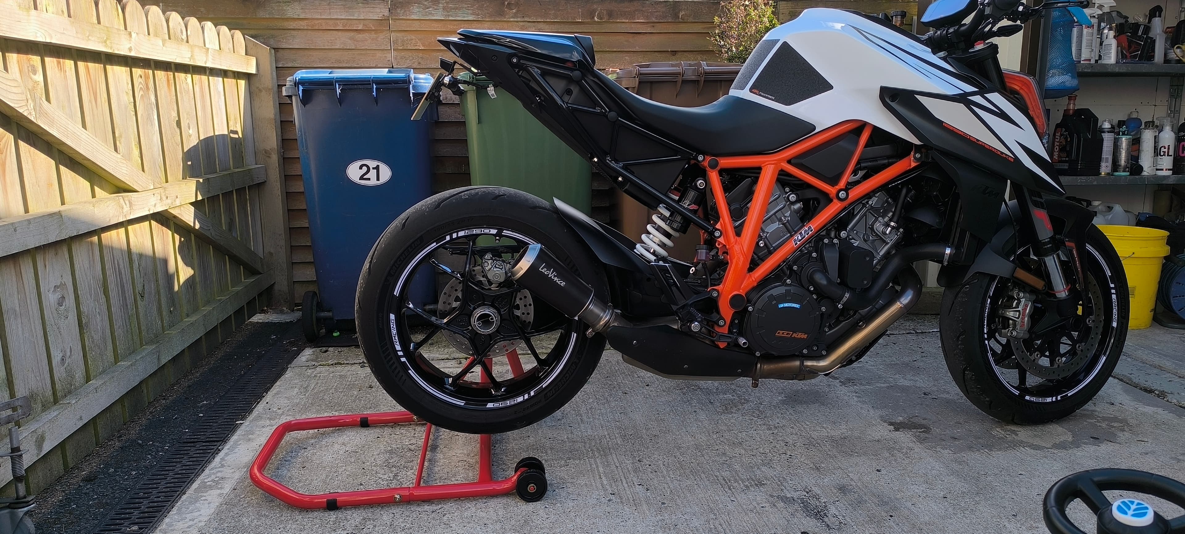 Ktm superduke R
