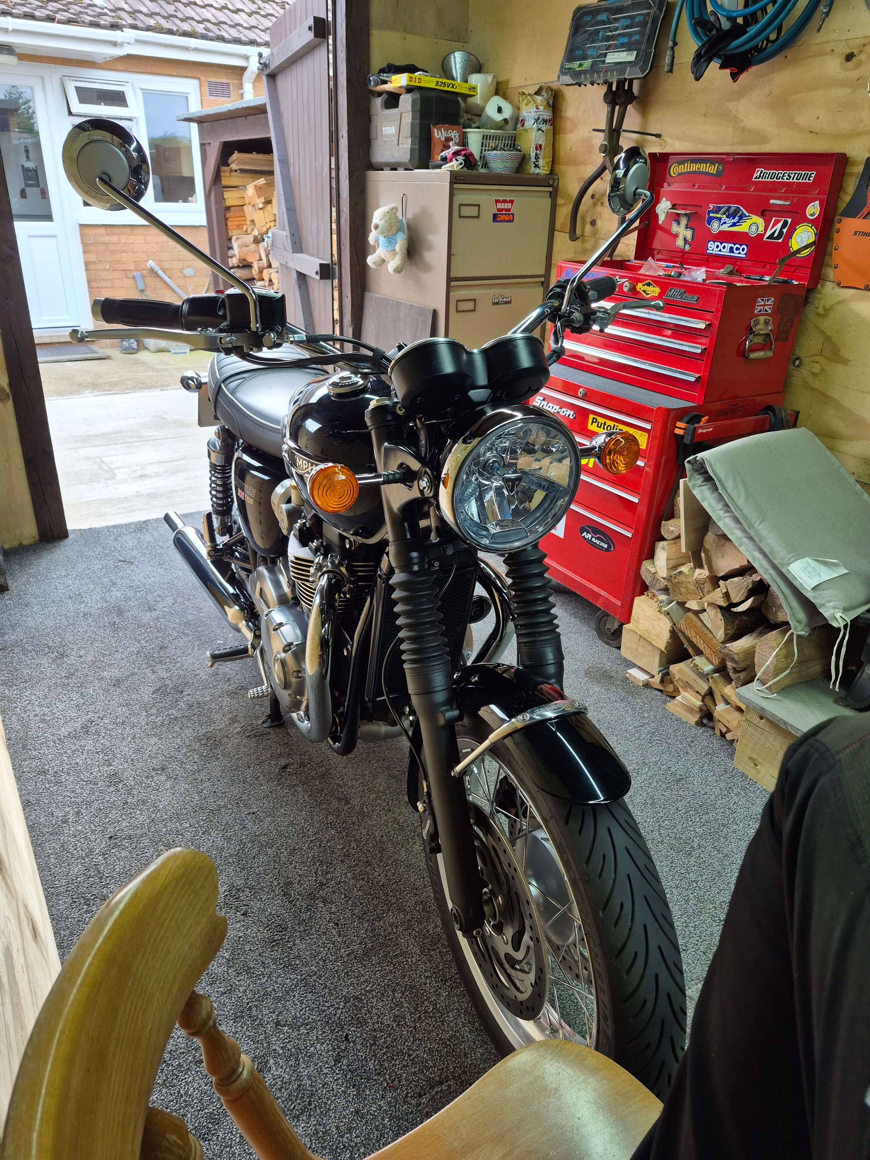 2024 Triumph BONNEVILLE T120